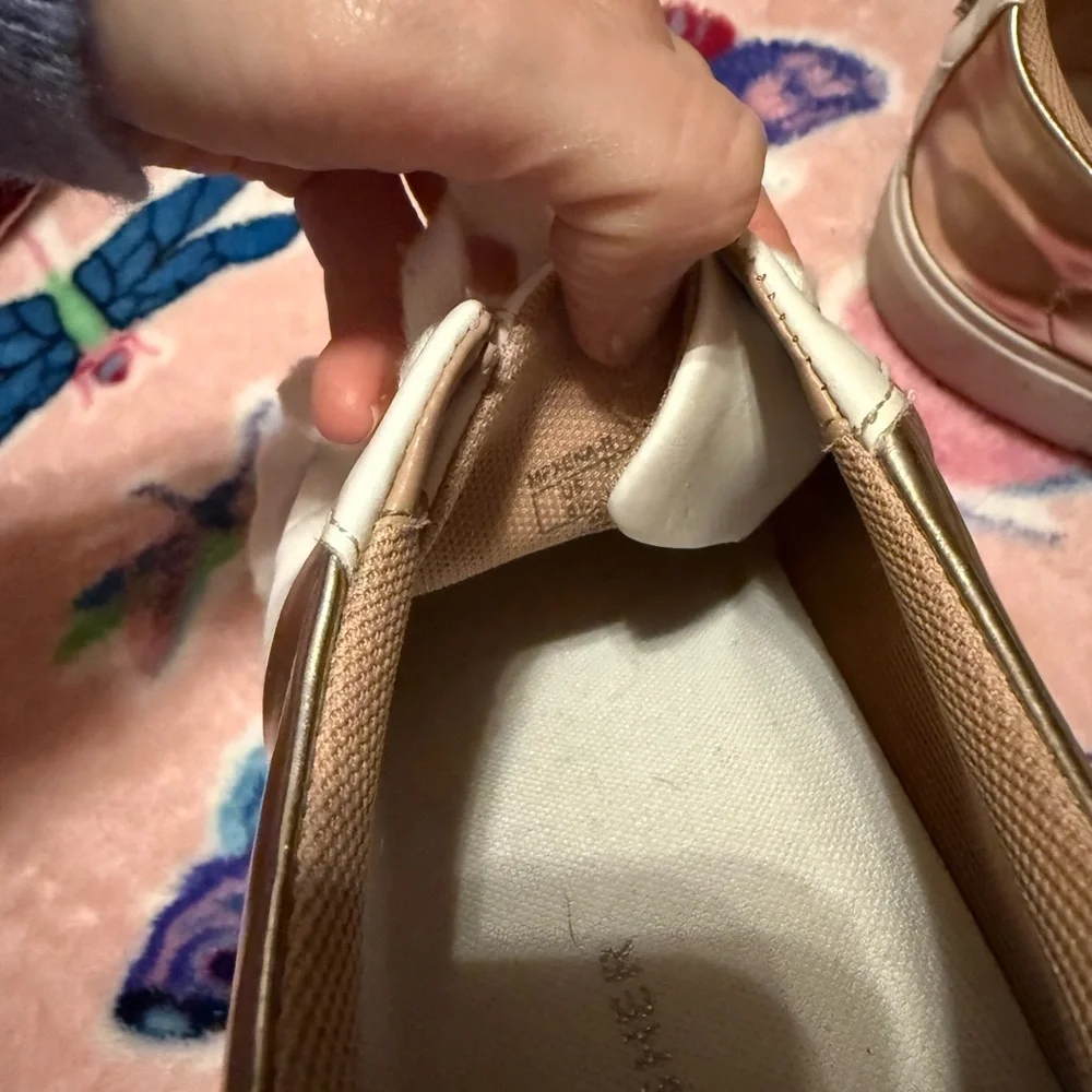 SOLD Marc Fisher Stylish White pink rosegold Women's platform Sneakers - Picture 6 of 6